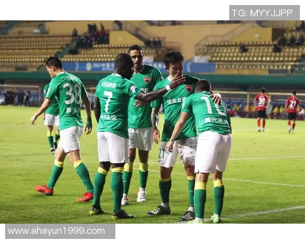 赛后分析：上海足球队与深圳足球队的战术对决与表现评估